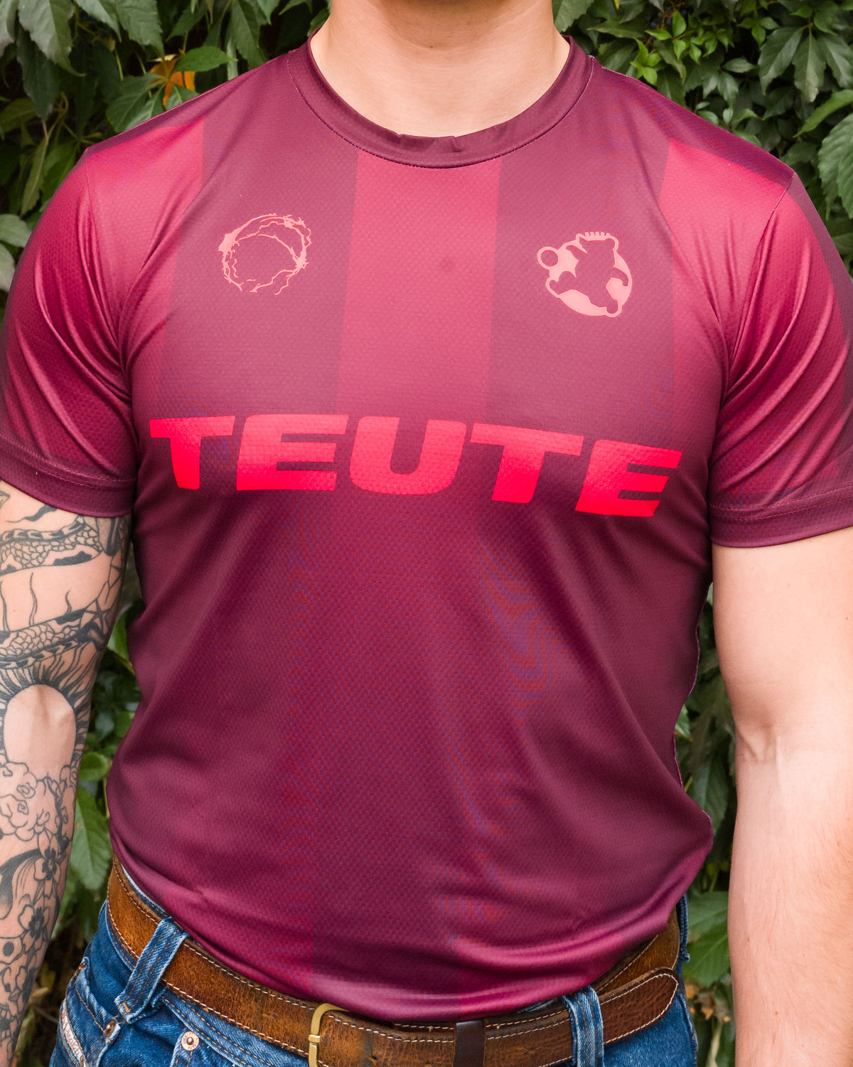 TEUTE TRIKOT ROT